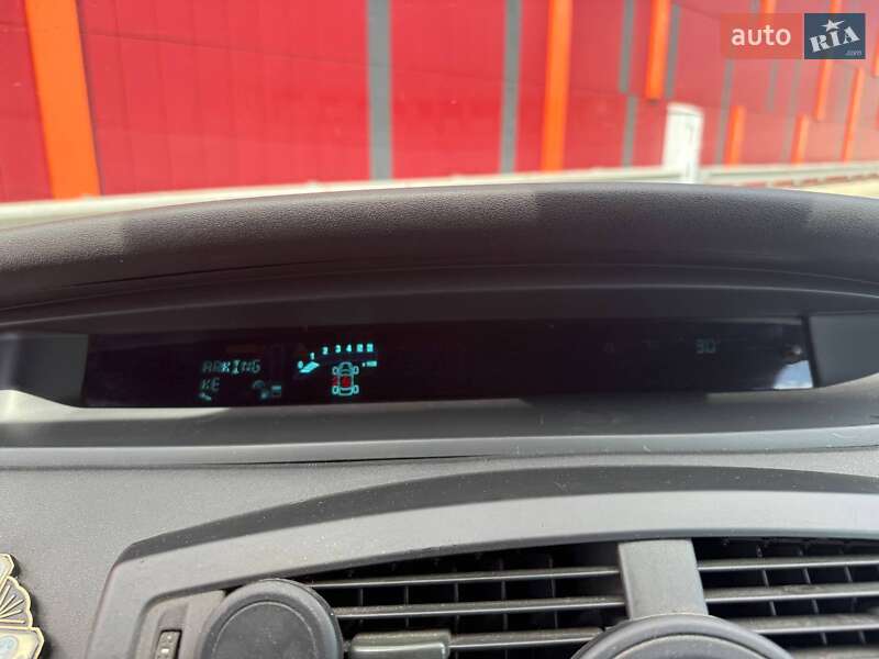 Мінівен Renault Grand Scenic 2006 в Києві фото 24 Мінівен Renault Grand Scenic 2006 в Києві