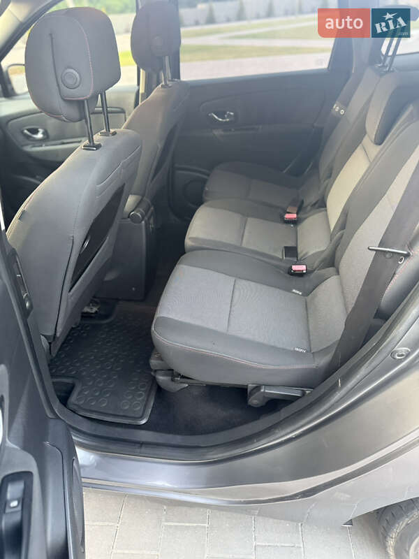 Минивэн Renault Grand Scenic 2012 в Львове