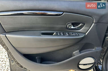 Мінівен Renault Grand Scenic 2015 в 