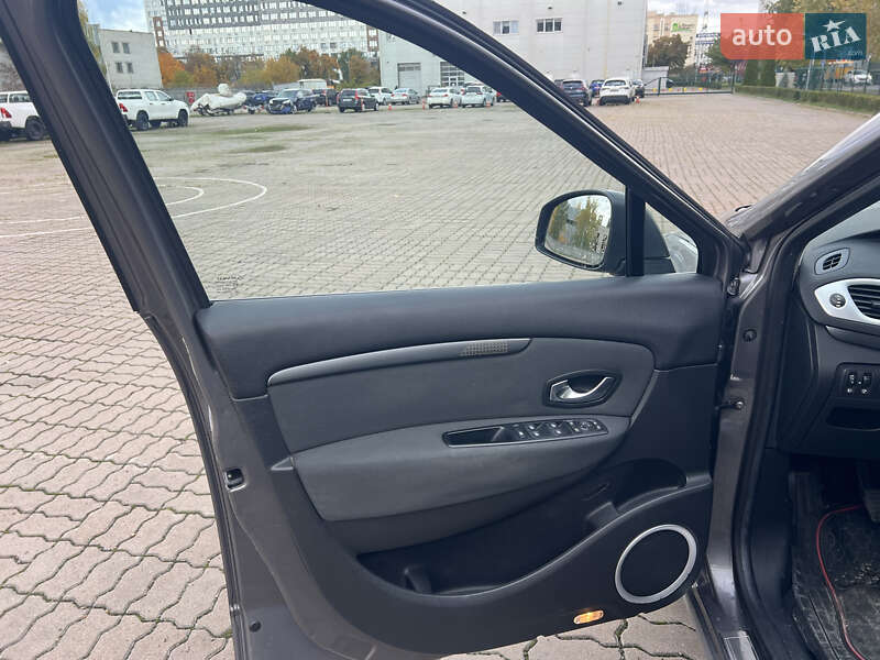 Минивэн Renault Grand Scenic 2009 в Вишневом