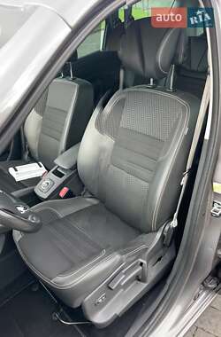 Минивэн Renault Grand Scenic 2014 в 