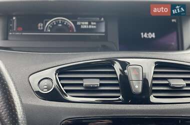 Минивэн Renault Grand Scenic 2014 в 