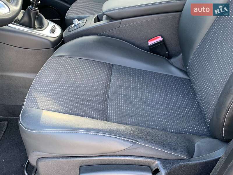 Минивэн Renault Grand Scenic 2012 в Житомире