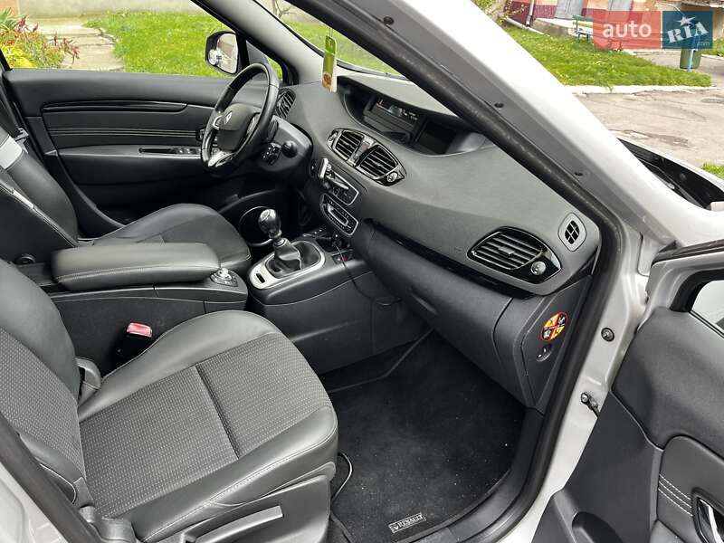 Мінівен Renault Grand Scenic 2011 в Волочиську