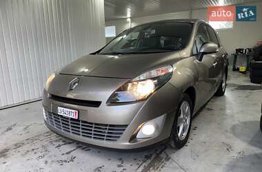 Renault Grand Scenic 2011 Renault Grand Scenic 2011