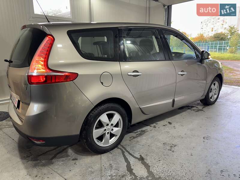 Минивэн Renault Grand Scenic 2011 в Золочеве фото 6 Минивэн Renault Grand Scenic 2011 в Золочеве