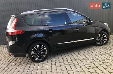 Минивэн Renault Grand Scenic 2016 в 