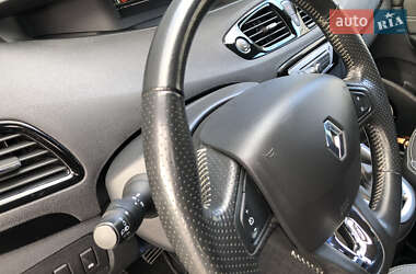 Минивэн Renault Grand Scenic 2016 в 