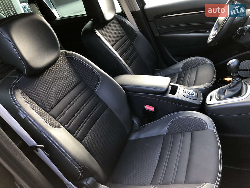 Мінівен Renault Grand Scenic 2016 в Львові