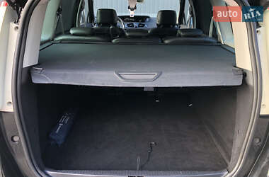 Минивэн Renault Grand Scenic 2016 в 