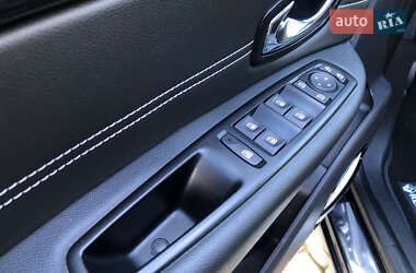 Минивэн Renault Grand Scenic 2016 в 