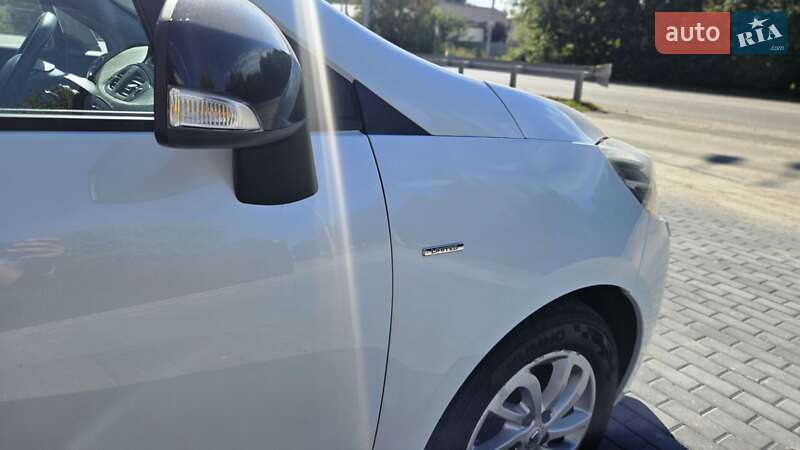 Мінівен Renault Grand Scenic 2015 в Вінниці фото 17 Мінівен Renault Grand Scenic 2015 в Вінниці