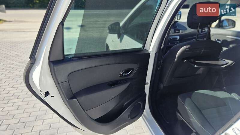 Мінівен Renault Grand Scenic 2015 в Вінниці фото 35 Мінівен Renault Grand Scenic 2015 в Вінниці