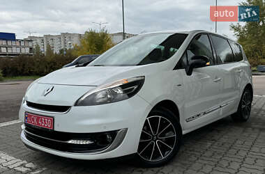 Минивэн Renault Grand Scenic 2012 в 