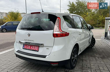 Минивэн Renault Grand Scenic 2012 в 