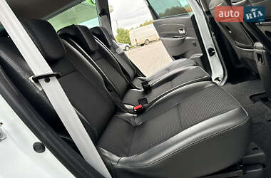 Минивэн Renault Grand Scenic 2012 в 