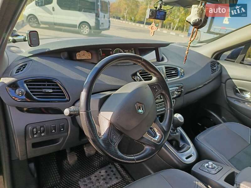 Мінівен Renault Grand Scenic 2013 в Запоріжжі фото 37 Мінівен Renault Grand Scenic 2013 в Запоріжжі