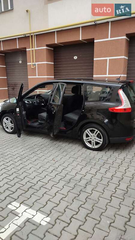 Мінівен Renault Grand Scenic 2012 в Хмельницькому