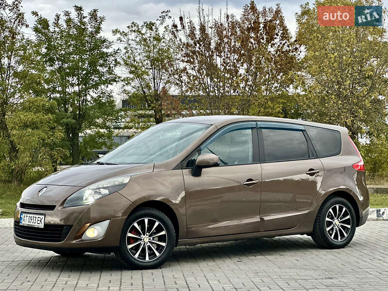 Мінівен Renault Grand Scenic 2011 в Кропивницькому