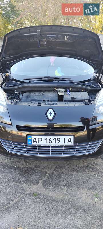 Минивэн Renault Grand Scenic 2010 в Запорожье
