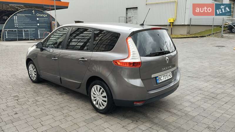 Минивэн Renault Grand Scenic 2013 в Львове