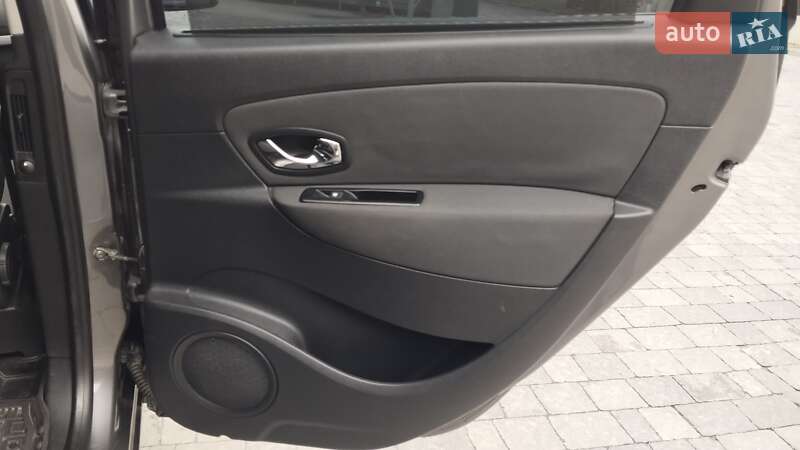 Минивэн Renault Grand Scenic 2013 в Львове