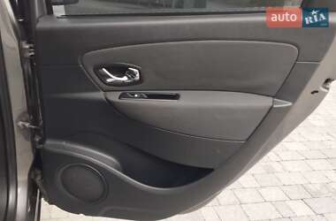 Минивэн Renault Grand Scenic 2013 в 