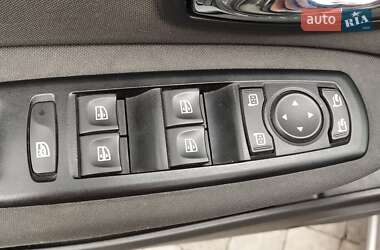 Минивэн Renault Grand Scenic 2013 в 