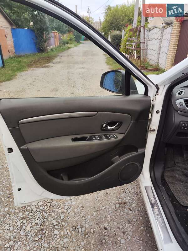 Мінівен Renault Grand Scenic 2015 в Ніжині