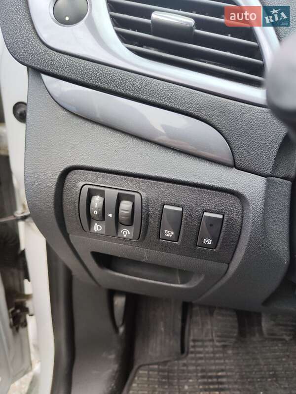 Мінівен Renault Grand Scenic 2015 в Ніжині