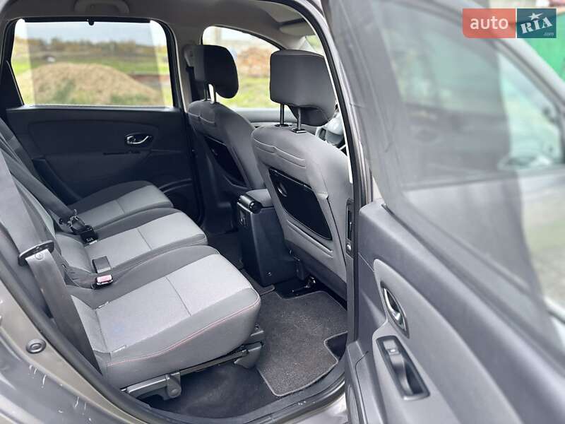 Минивэн Renault Grand Scenic 2013 в Рожище