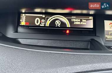 Мінівен Renault Grand Scenic 2013 в 