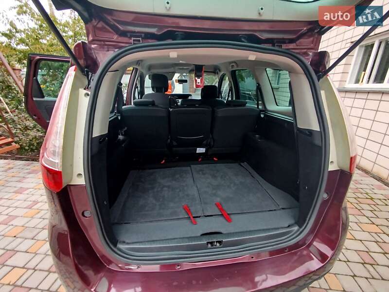 Минивэн Renault Grand Scenic 2015 в Жмеринке