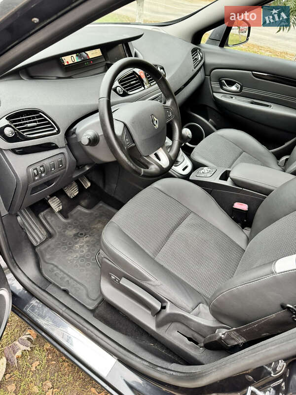 Минивэн Renault Grand Scenic 2011 в Котельве