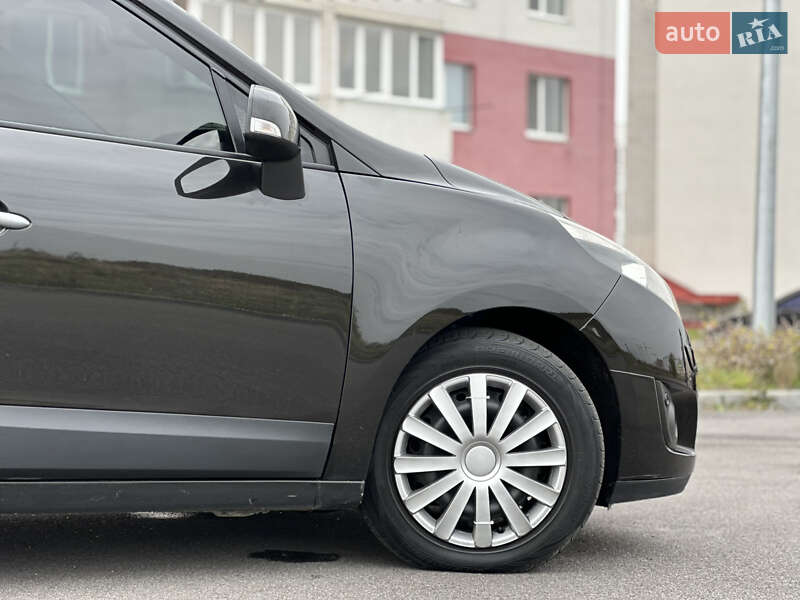 Мінівен Renault Grand Scenic 2010 в Вінниці