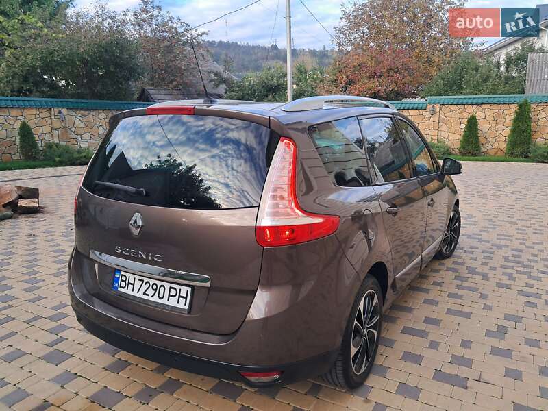 Минивэн Renault Grand Scenic 2013 в Могилев-Подольске