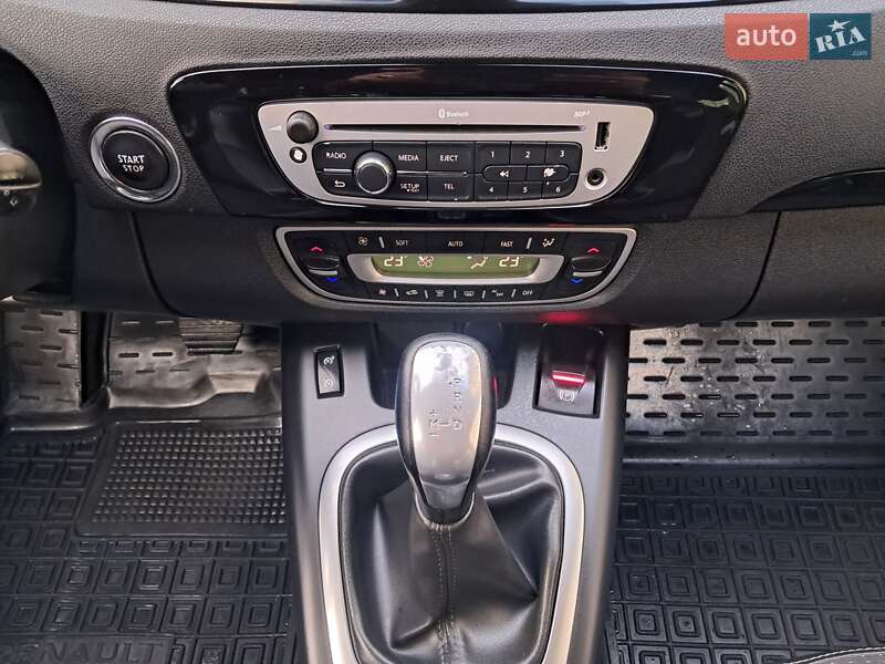 Минивэн Renault Grand Scenic 2013 в Могилев-Подольске
