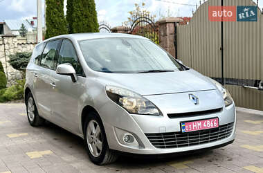 Renault Grand Scenic 2010