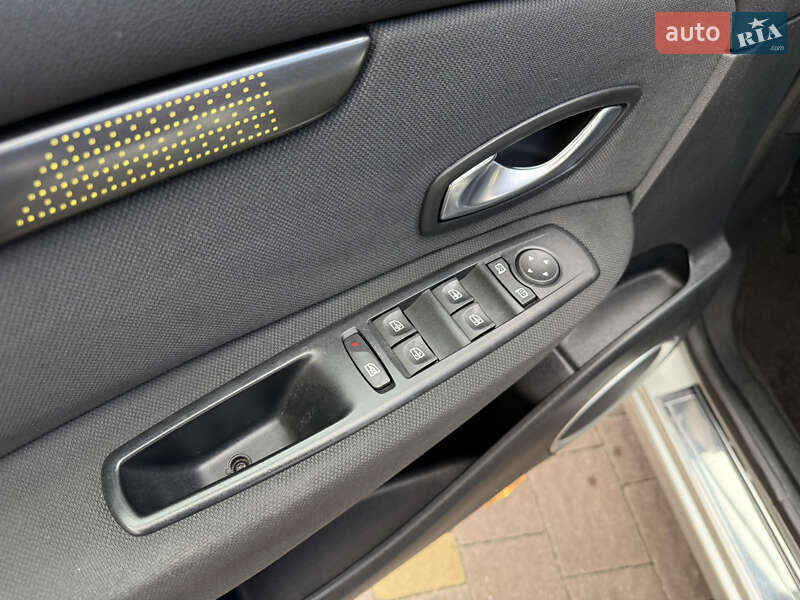 Минивэн Renault Grand Scenic 2010 в Тернополе
