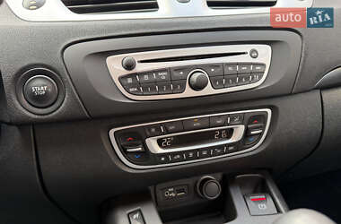 Минивэн Renault Grand Scenic 2010 в 