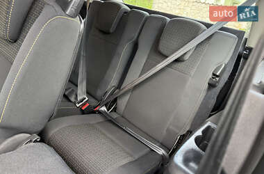 Минивэн Renault Grand Scenic 2010 в 