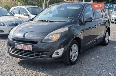 Renault Grand Scenic 2011