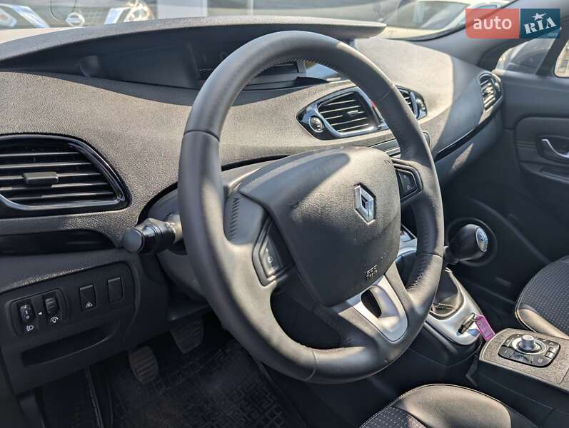 Мінівен Renault Grand Scenic 2011 в Рівному фото 24 Мінівен Renault Grand Scenic 2011 в Рівному