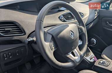 Минивэн Renault Grand Scenic 2011 в 