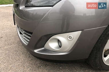 Мінівен Renault Grand Scenic 2012 в 