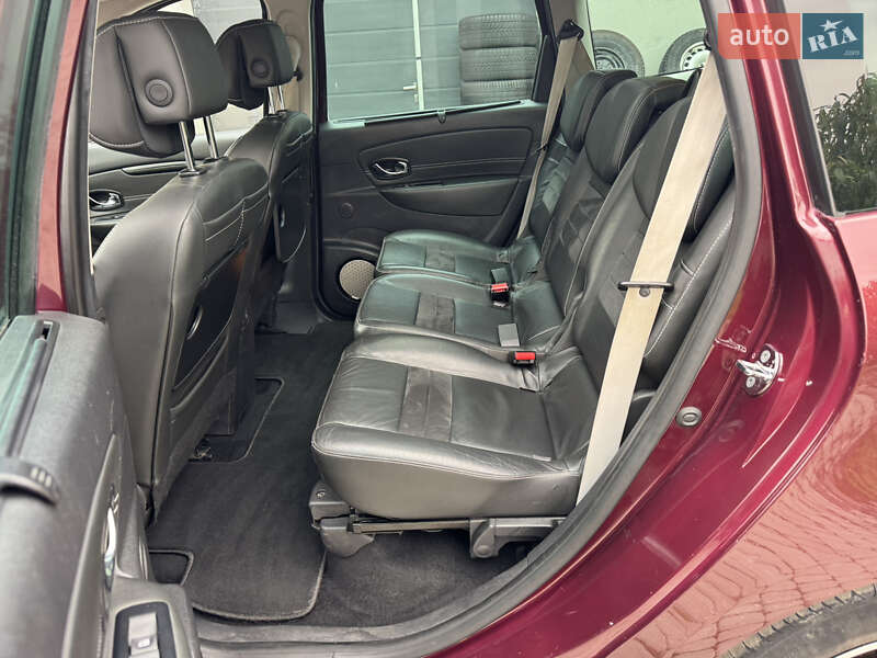 Минивэн Renault Grand Scenic 2016 в Староконстантинове