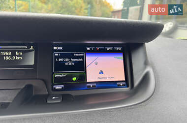 Минивэн Renault Grand Scenic 2016 в 