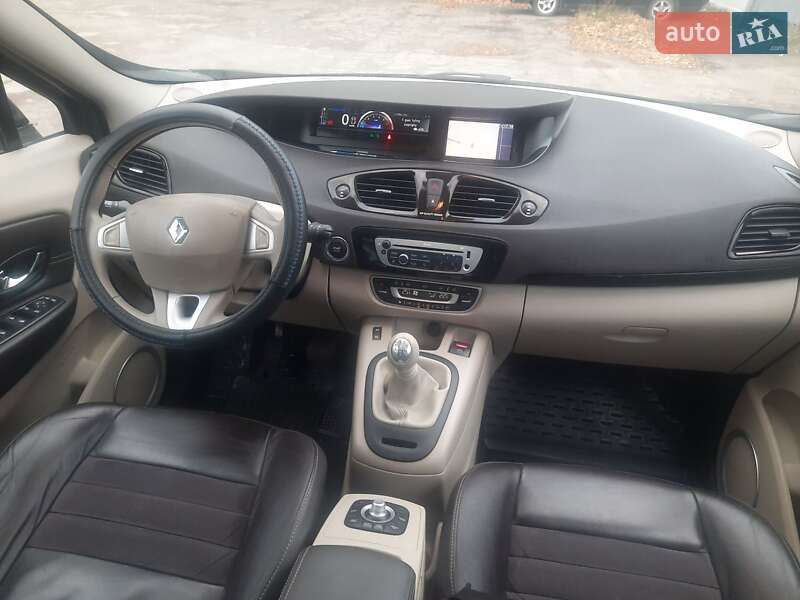 Минивэн Renault Grand Scenic 2012 в Ровно фото 10 Минивэн Renault Grand Scenic 2012 в Ровно