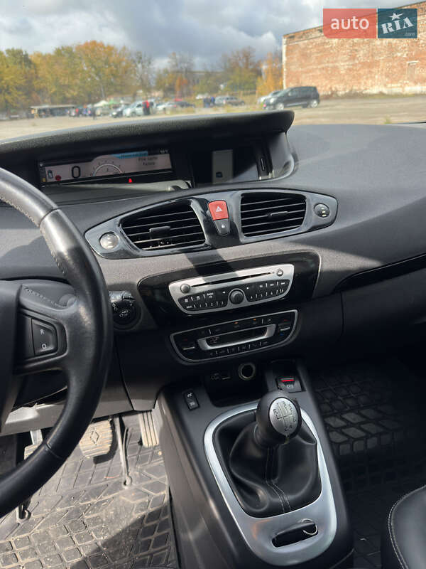 Минивэн Renault Grand Scenic 2011 в Чернигове фото 9 Минивэн Renault Grand Scenic 2011 в Чернигове