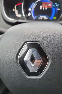 Минивэн Renault Grand Scenic 2017 в 